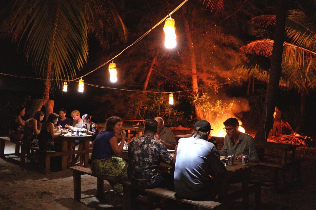 ホテル ロンリー ビーチ Prek Svay Village エクステリア 写真